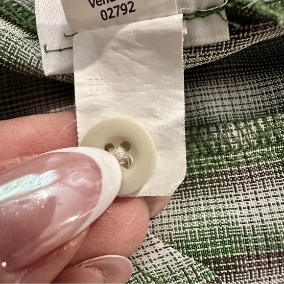 Eddie Bauer Expedition Guide Green Plaid Sun Protection Vented Outdoor Shirt LT - Picture 12 of 13